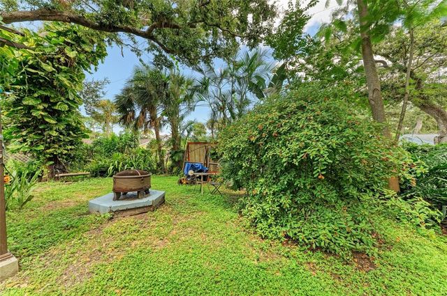 620 BURKE ROAD, Venice, FL 34293
