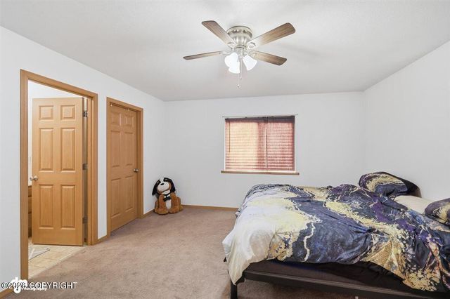 224 W Heritage Drive, Wasilla, AK 99654