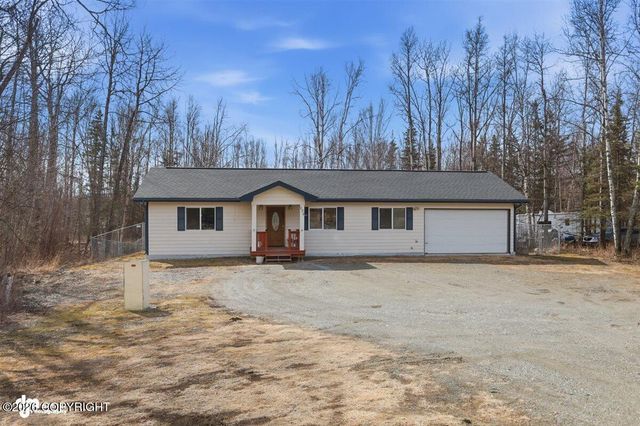 224 W Heritage Drive, Wasilla, AK 99654