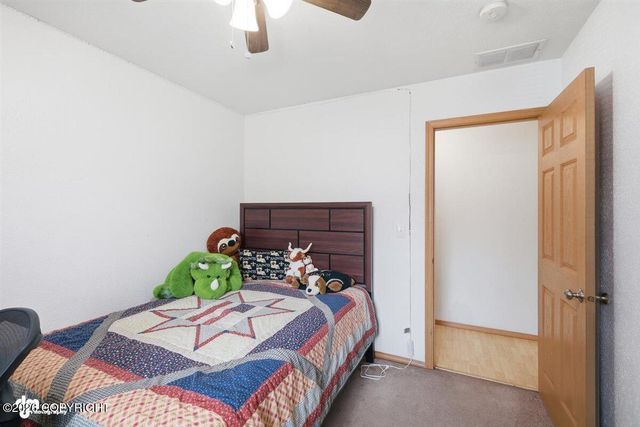 224 W Heritage Drive, Wasilla, AK 99654