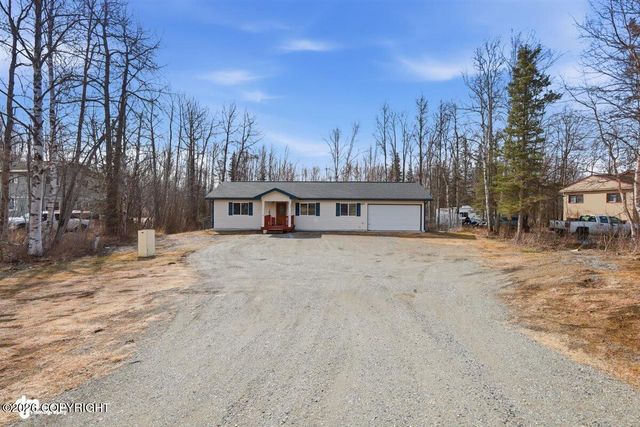 224 W Heritage Drive, Wasilla, AK 99654