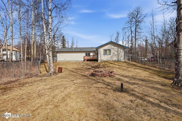 224 W Heritage Drive, Wasilla, AK 99654