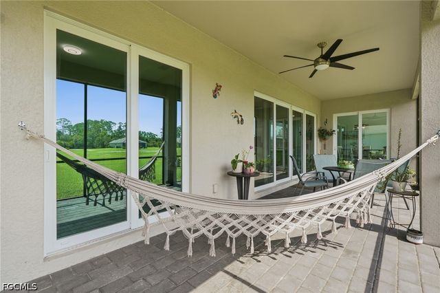 17040 Serengeti CIR, Alva, FL 33920