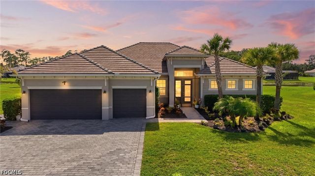 17040 Serengeti CIR, Alva, FL 33920