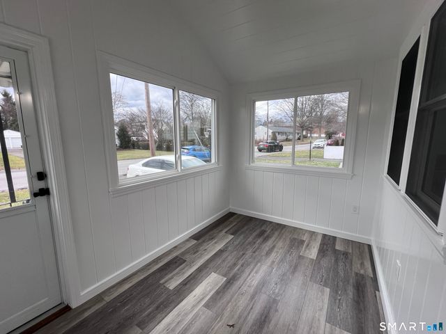 65 Roseville Street, Fairfield, CT 06825