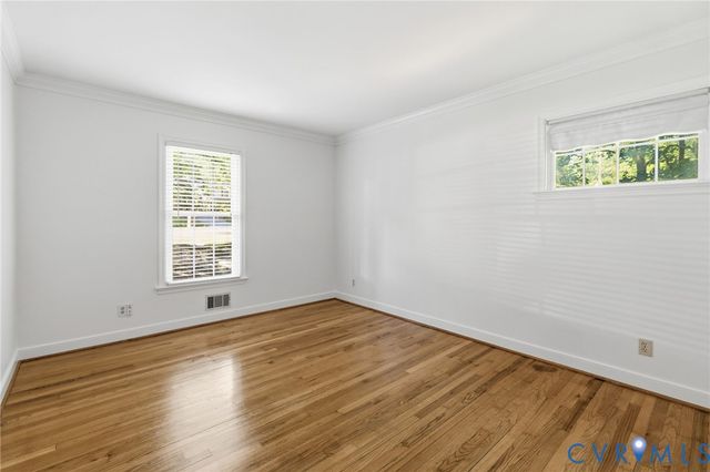 11111 Pennway Dr, Richmond, VA 23236