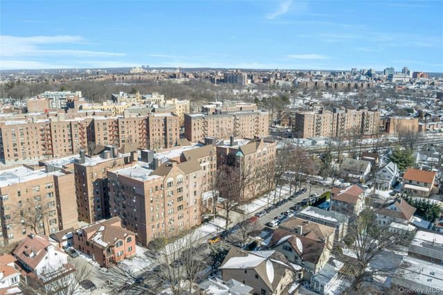 8451 Beverly Road 1A 10 1U 2U 4N, Kew Gardens, NY 11415