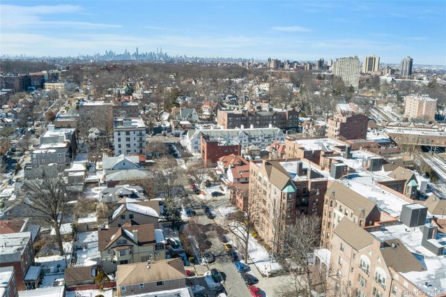 8451 Beverly Road 1A 10 1U 2U 4N, Kew Gardens, NY 11415