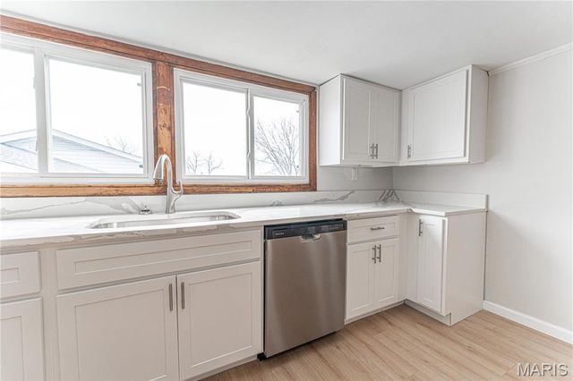 705 Stewart Street, De Soto, MO 63020