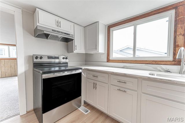 705 Stewart Street, De Soto, MO 63020