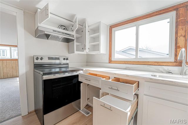 705 Stewart Street, De Soto, MO 63020