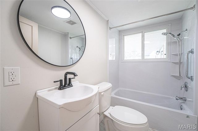 705 Stewart Street, De Soto, MO 63020