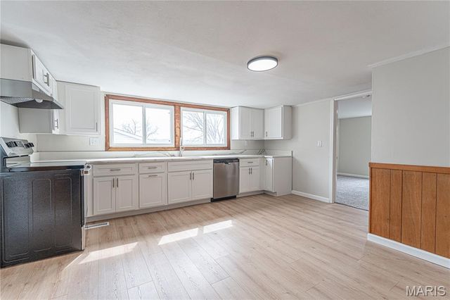 705 Stewart Street, De Soto, MO 63020