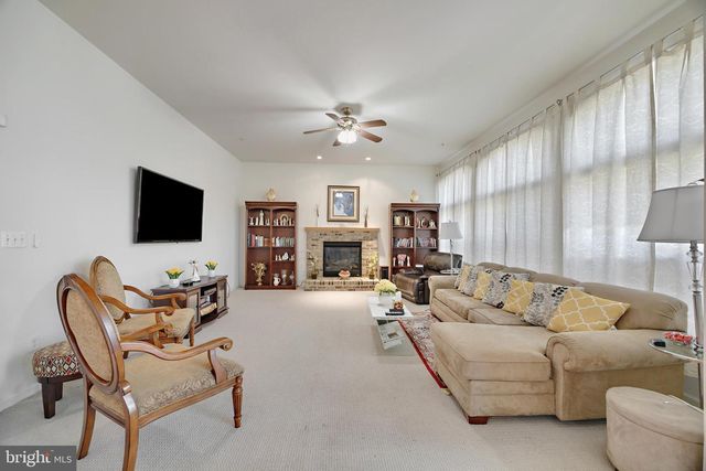 4401 HUNTCHASE DR, Bowie, MD 20720