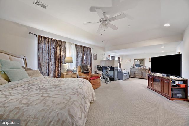 4401 HUNTCHASE DR, Bowie, MD 20720