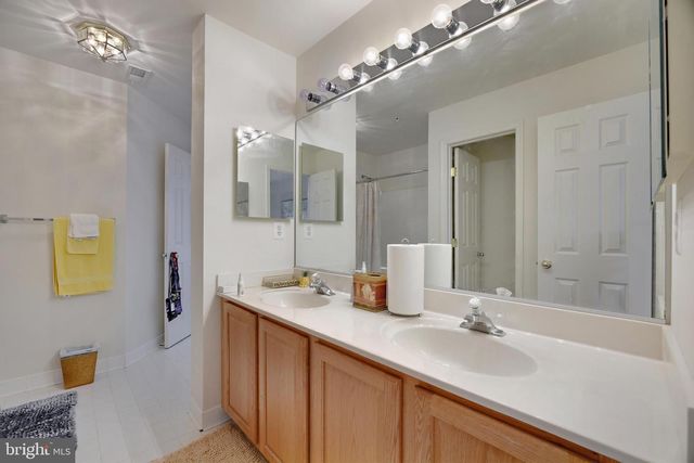 4401 HUNTCHASE DR, Bowie, MD 20720