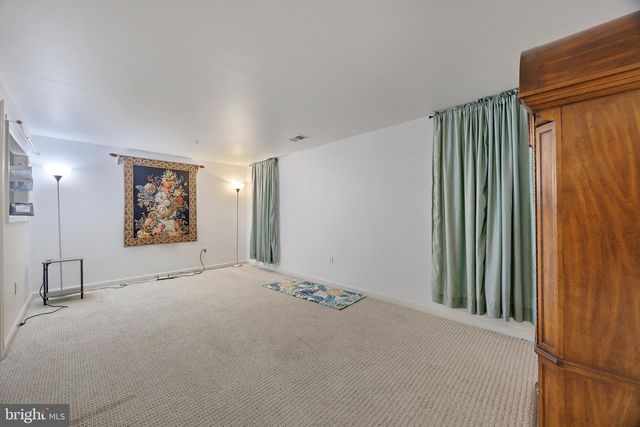 4401 HUNTCHASE DR, Bowie, MD 20720