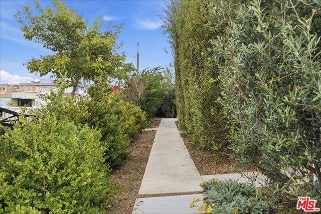 546 W Kelso Street, Inglewood, CA 90301