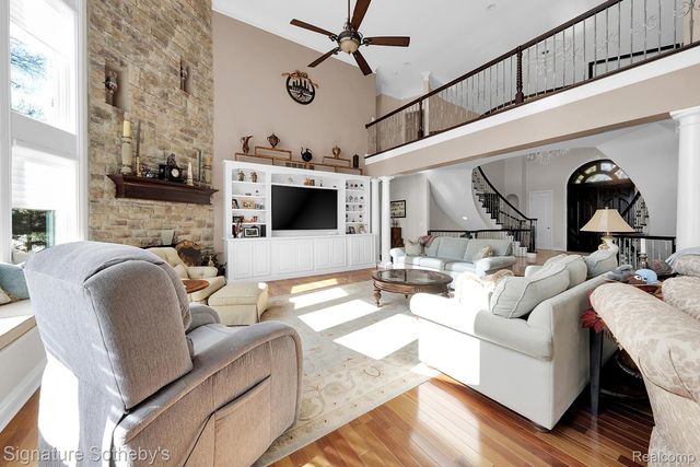 5001 FOREST VALLEY, Independence Charter Township, MI 48348
