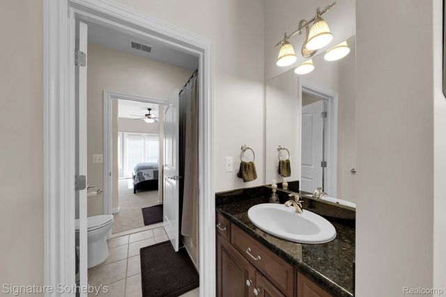 5001 FOREST VALLEY, Independence Charter Township, MI 48348