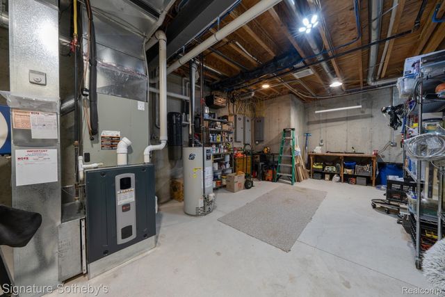5001 FOREST VALLEY, Independence Charter Township, MI 48348