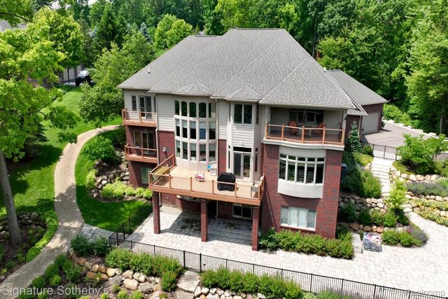 5001 FOREST VALLEY, Independence Charter Township, MI 48348