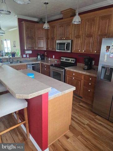 502 FALCON DR, Carlisle, PA 17013