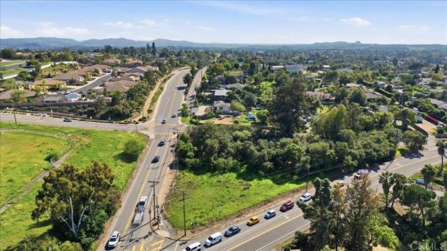 Mission Rd, Fallbrook, CA 92028