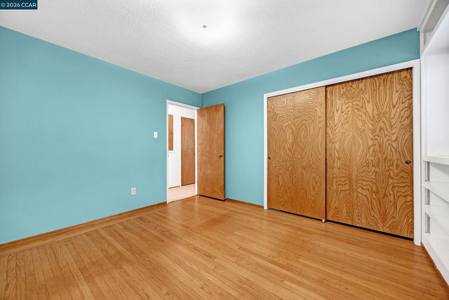 557 Summit Dr, Pinole, CA 94564