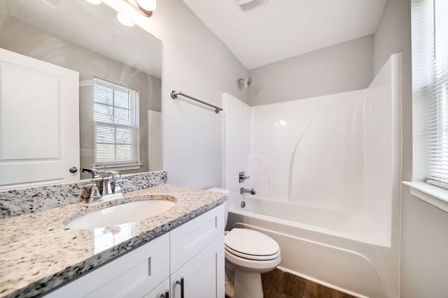 348 Kristen Ct, Columbia, TN 38401