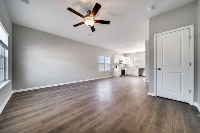 348 Kristen Ct, Columbia, TN 38401