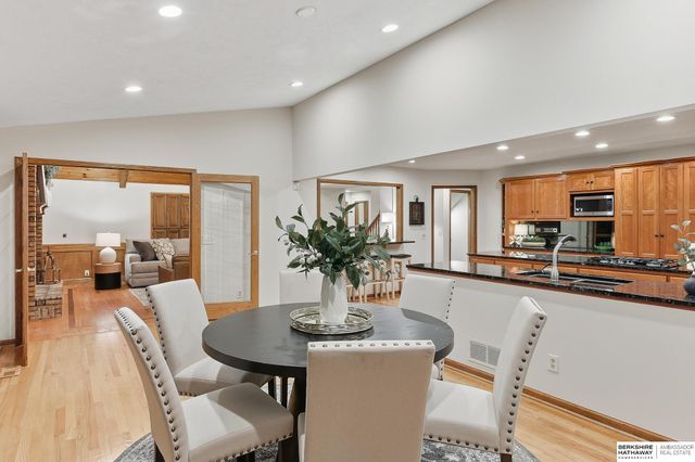 16312 Westfield Circle, Omaha, NE 68130