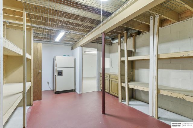 16312 Westfield Circle, Omaha, NE 68130