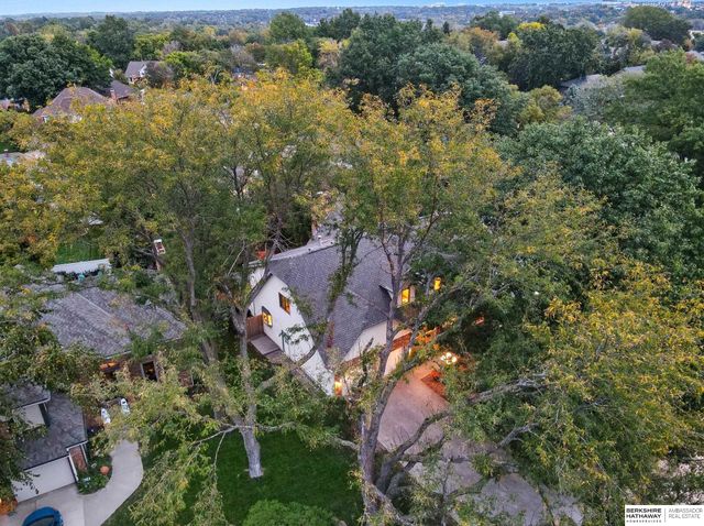 16312 Westfield Circle, Omaha, NE 68130