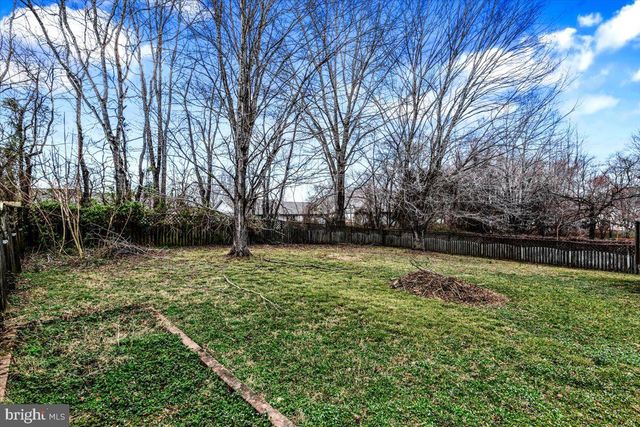 10704 LIVE OAK CT, Fredericksburg, VA 22407