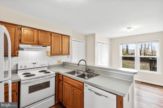 10704 LIVE OAK CT, Fredericksburg, VA 22407