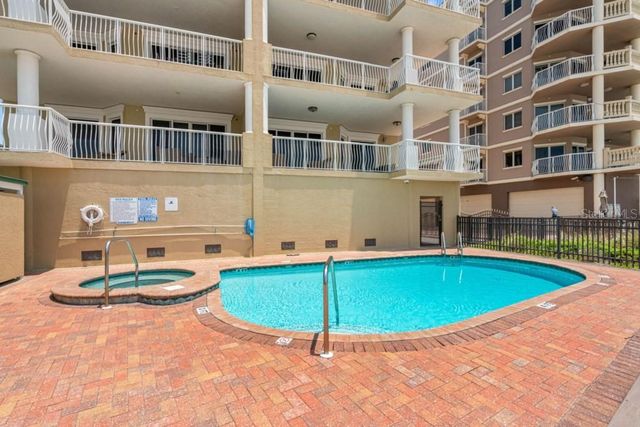 19734 GULF BOULEVARD 402, Indian Shores, FL 33785