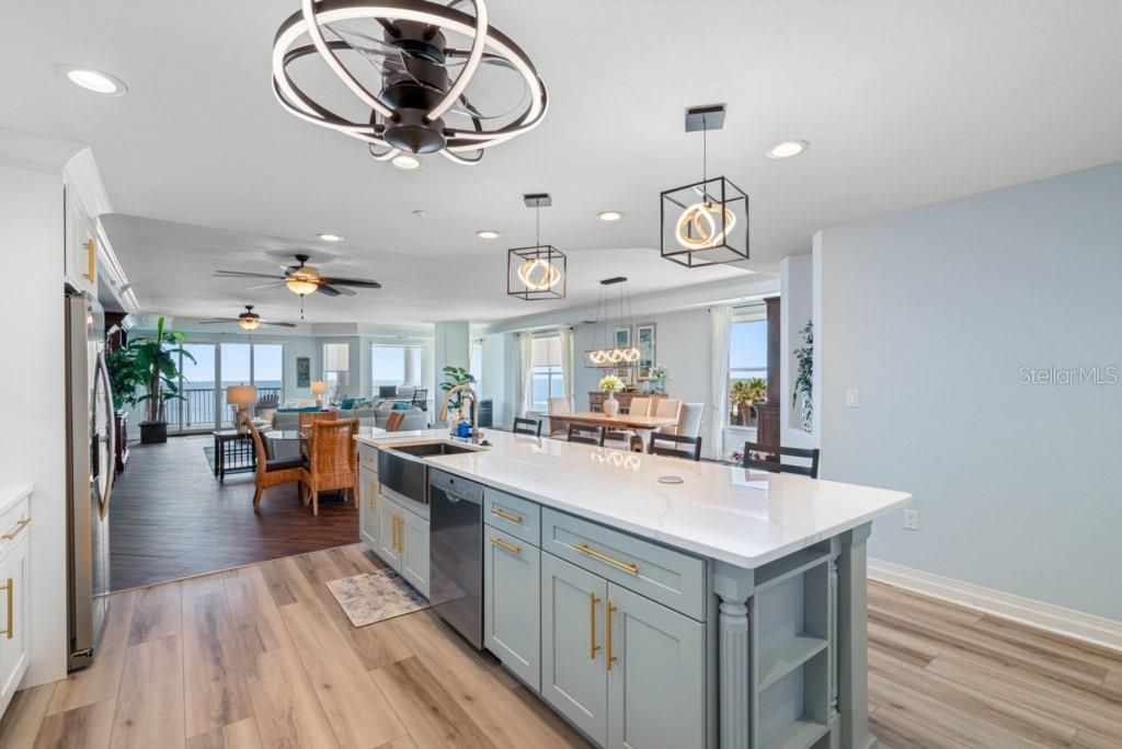 Image 25 of property listing at 19734 GULF BOULEVARD 402, Indian Shores, FL 33785