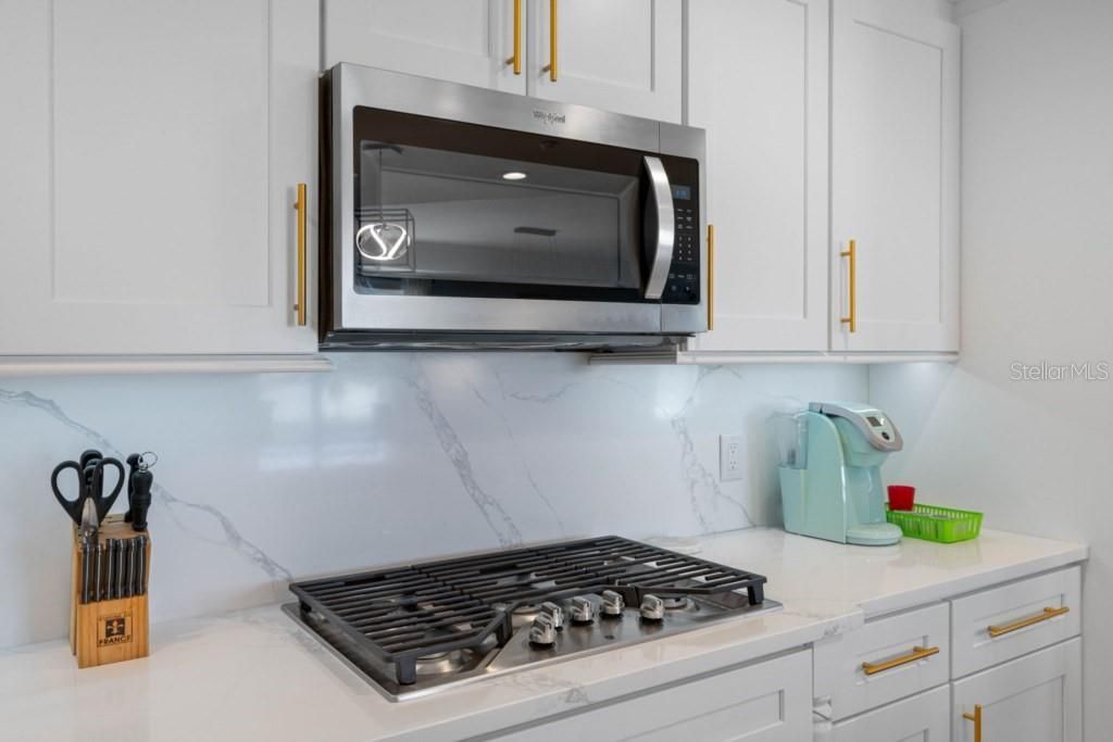 Image 26 of property listing at 19734 GULF BOULEVARD 402, Indian Shores, FL 33785