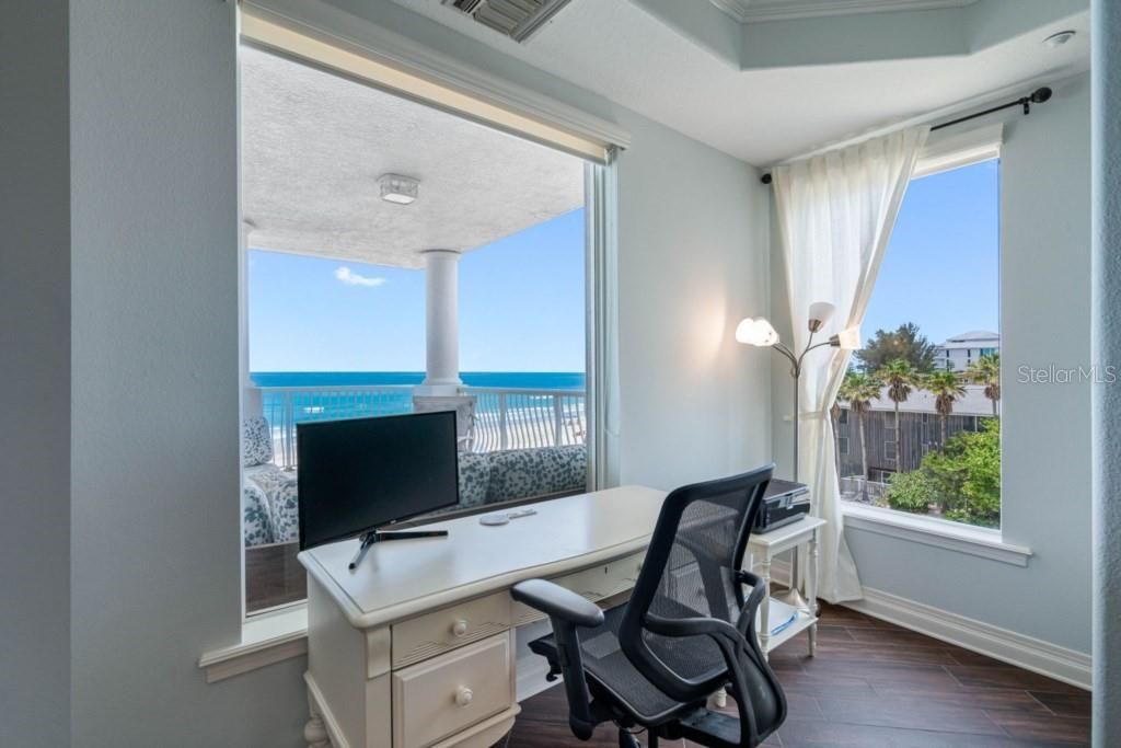 Image 34 of property listing at 19734 GULF BOULEVARD 402, Indian Shores, FL 33785