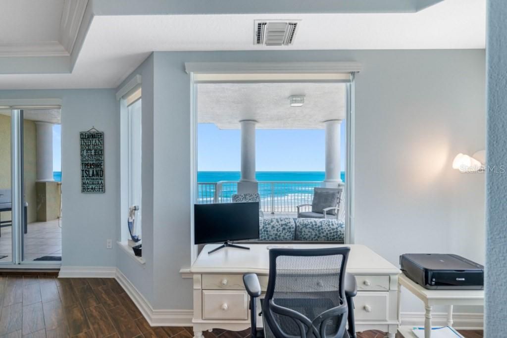 Image 35 of property listing at 19734 GULF BOULEVARD 402, Indian Shores, FL 33785