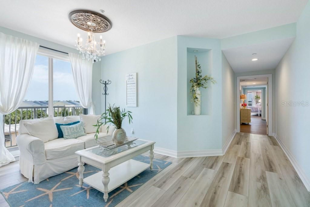 Image 37 of property listing at 19734 GULF BOULEVARD 402, Indian Shores, FL 33785