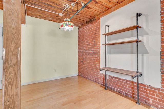 14 Sanford 7, Medway, MA 02053