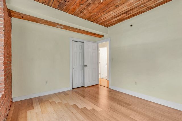 14 Sanford 7, Medway, MA 02053