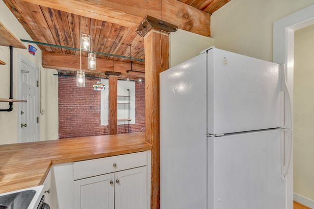 14 Sanford 7, Medway, MA 02053