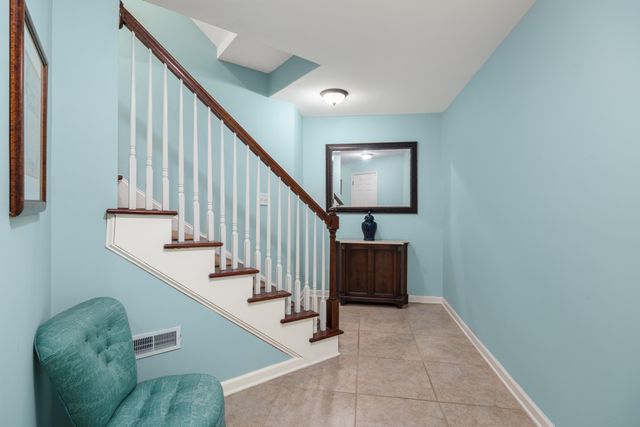 2324 Darts Cove Way, Mount Pleasant, SC 29466