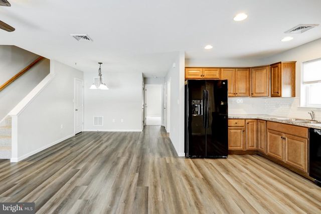 207 NORBURY CIR, Willow Street, PA 17584