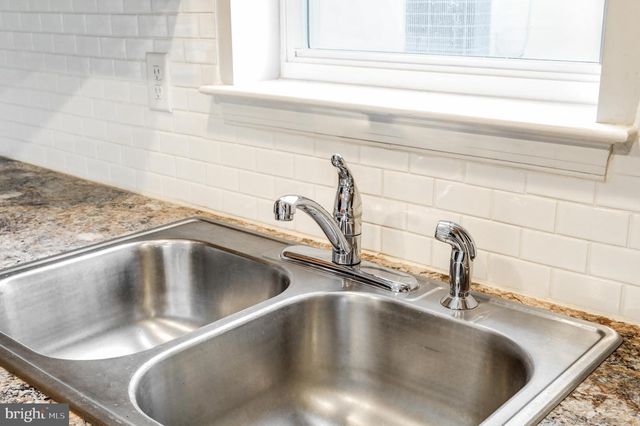 207 NORBURY CIR, Willow Street, PA 17584