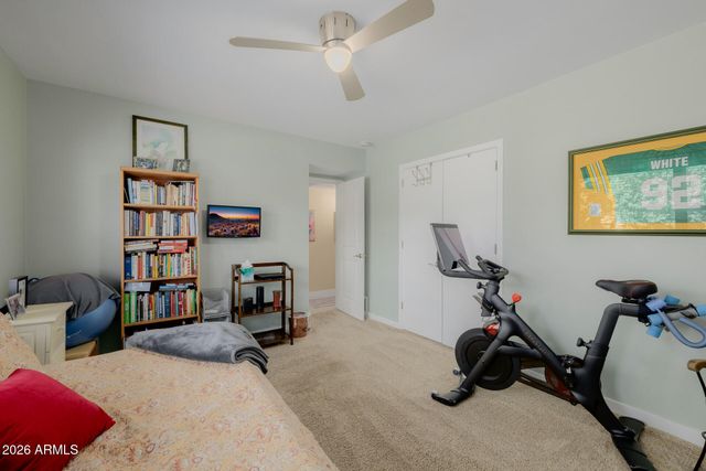 4942 E WHITTON Avenue, Phoenix, AZ 85018