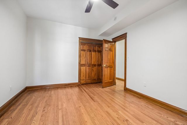5218 S Dorchester Avenue 1, Chicago, IL 60615